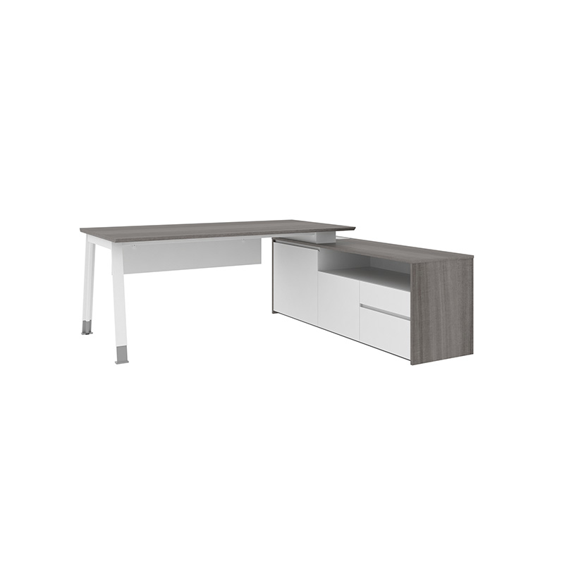 Desk executive desk